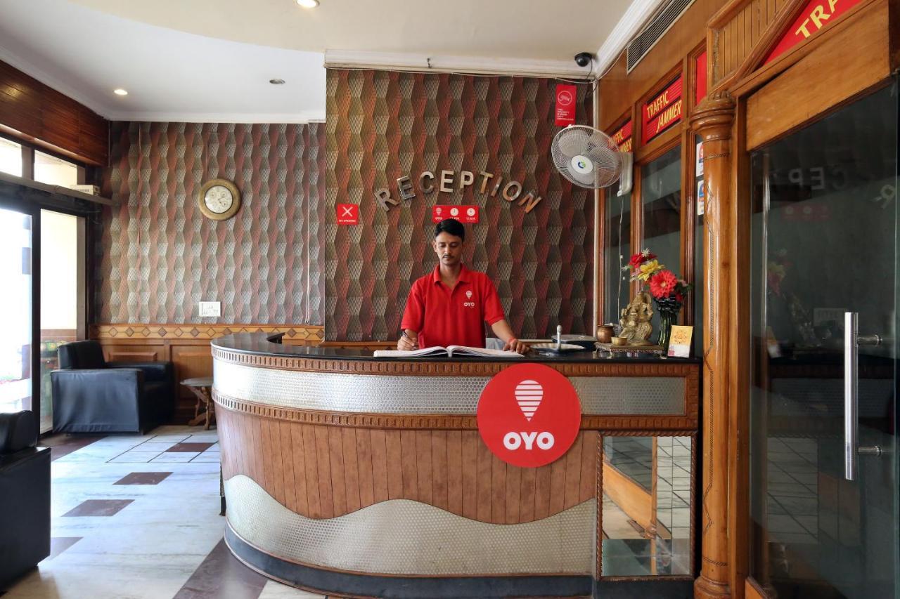 Capital O 10990 Hotel Gobind Regency Zirakpur ภายนอก รูปภาพ